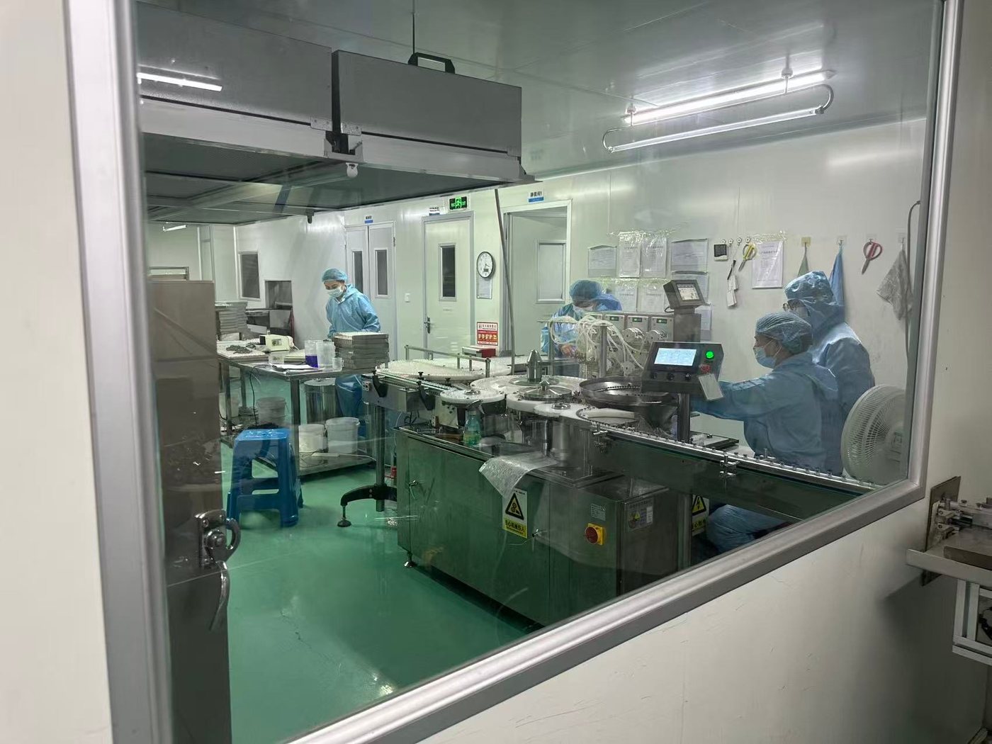 Production partner environment used for Pepteora cosmetic peptide supply
